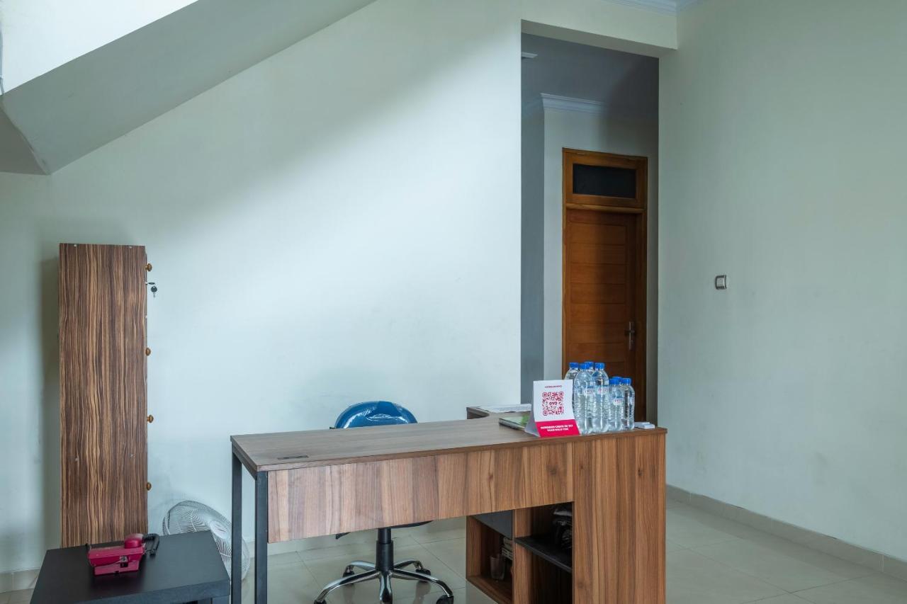 Oyo 2259 Zleepy Ks Tubun Hotel Cirebon Exterior photo